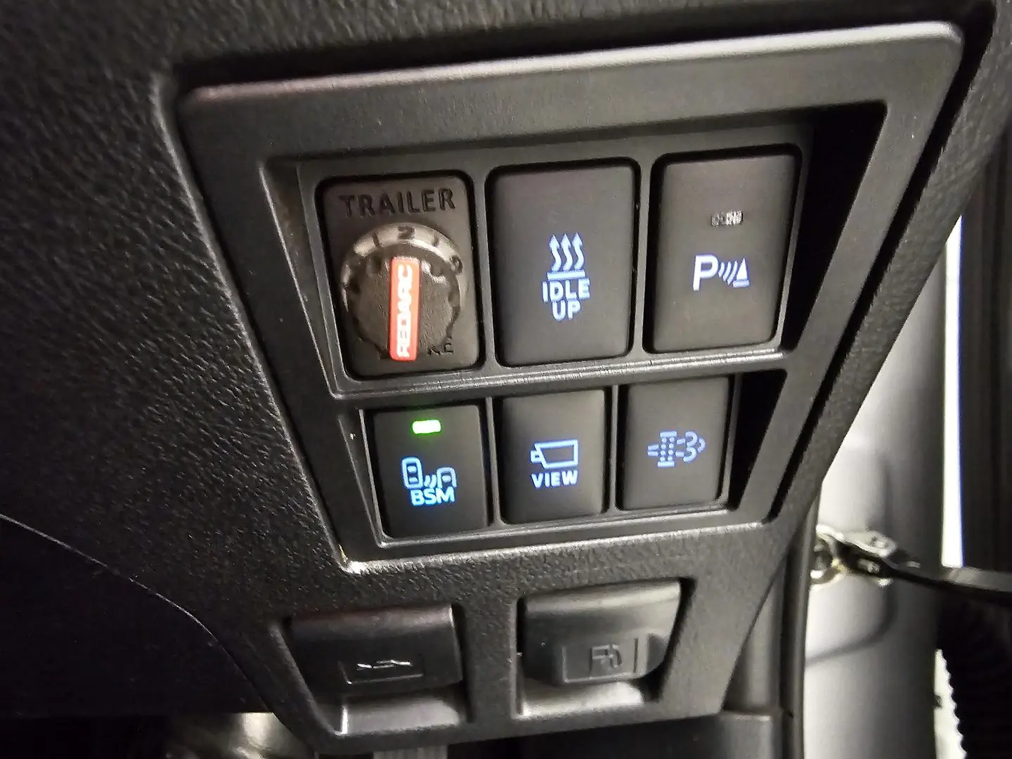 2023 Toyota Hilux Gallery Image 38