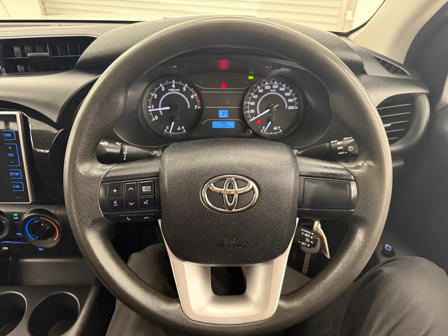 2017 Toyota Hilux Gallery Image 26