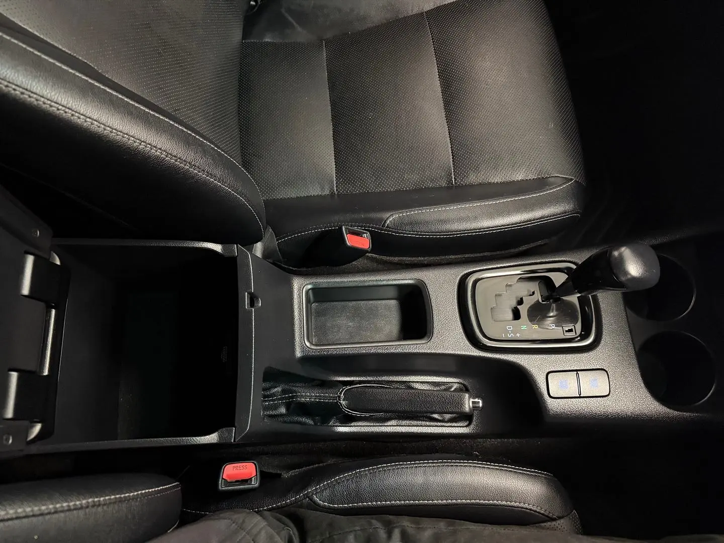 2018 Toyota Hilux Gallery Image 31