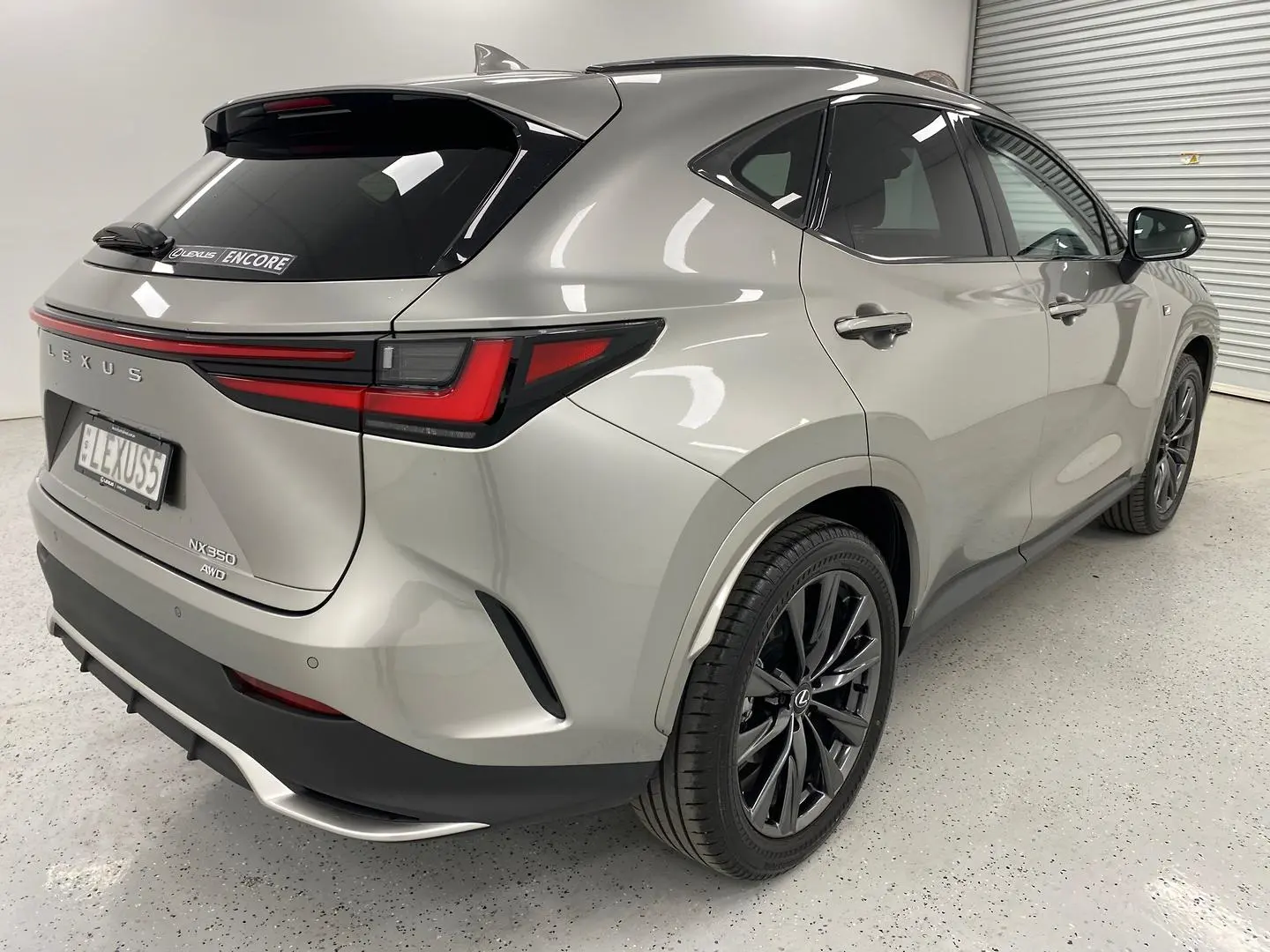 2024 Lexus NX Image 3