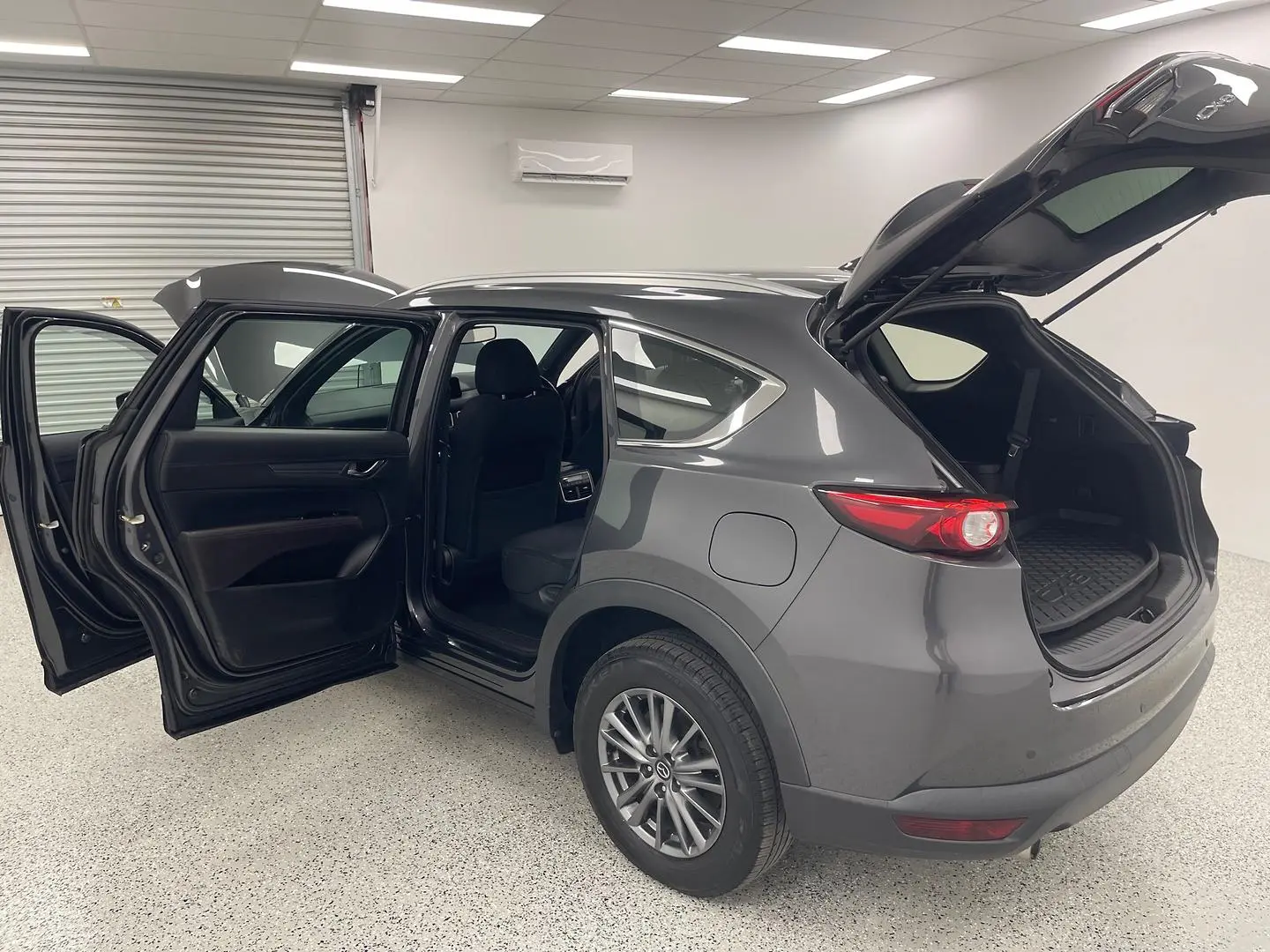 2018 Mazda CX-8 Gallery Image 10