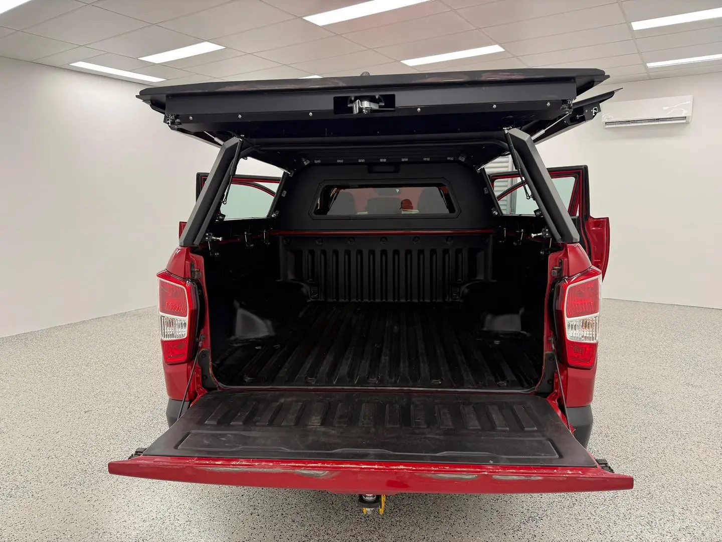 2021 SsangYong Musso Gallery Image 15