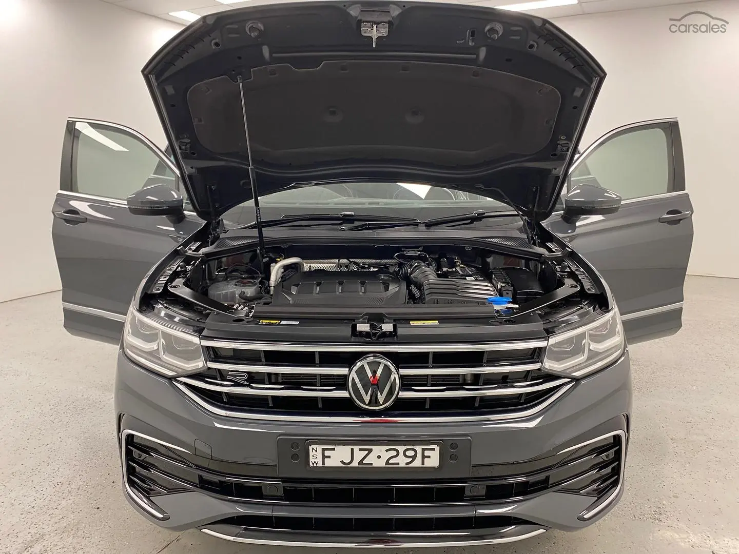 2023 Volkswagen Tiguan Image 16