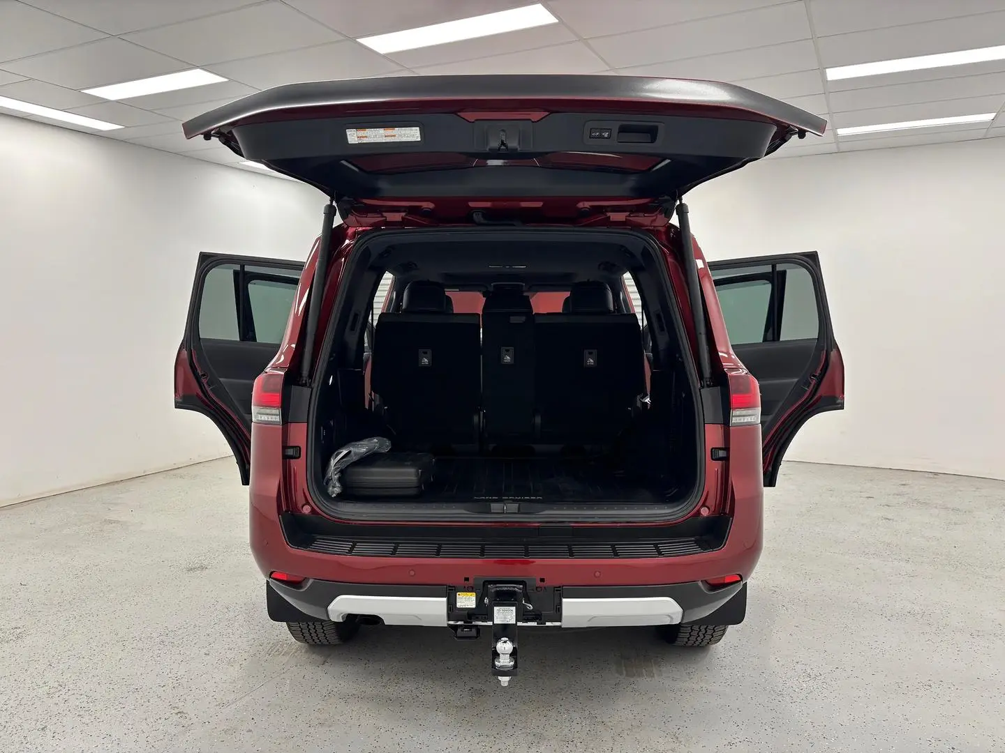 2024 Toyota Landcruiser Gallery Image 11