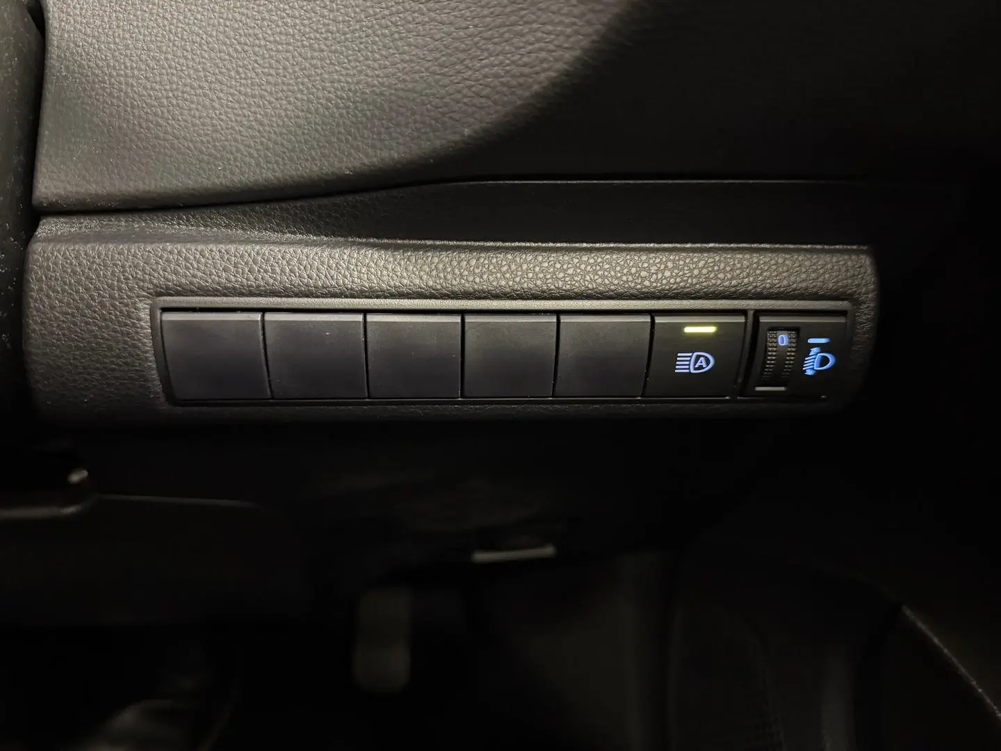 2019 Toyota Corolla Gallery Image 28