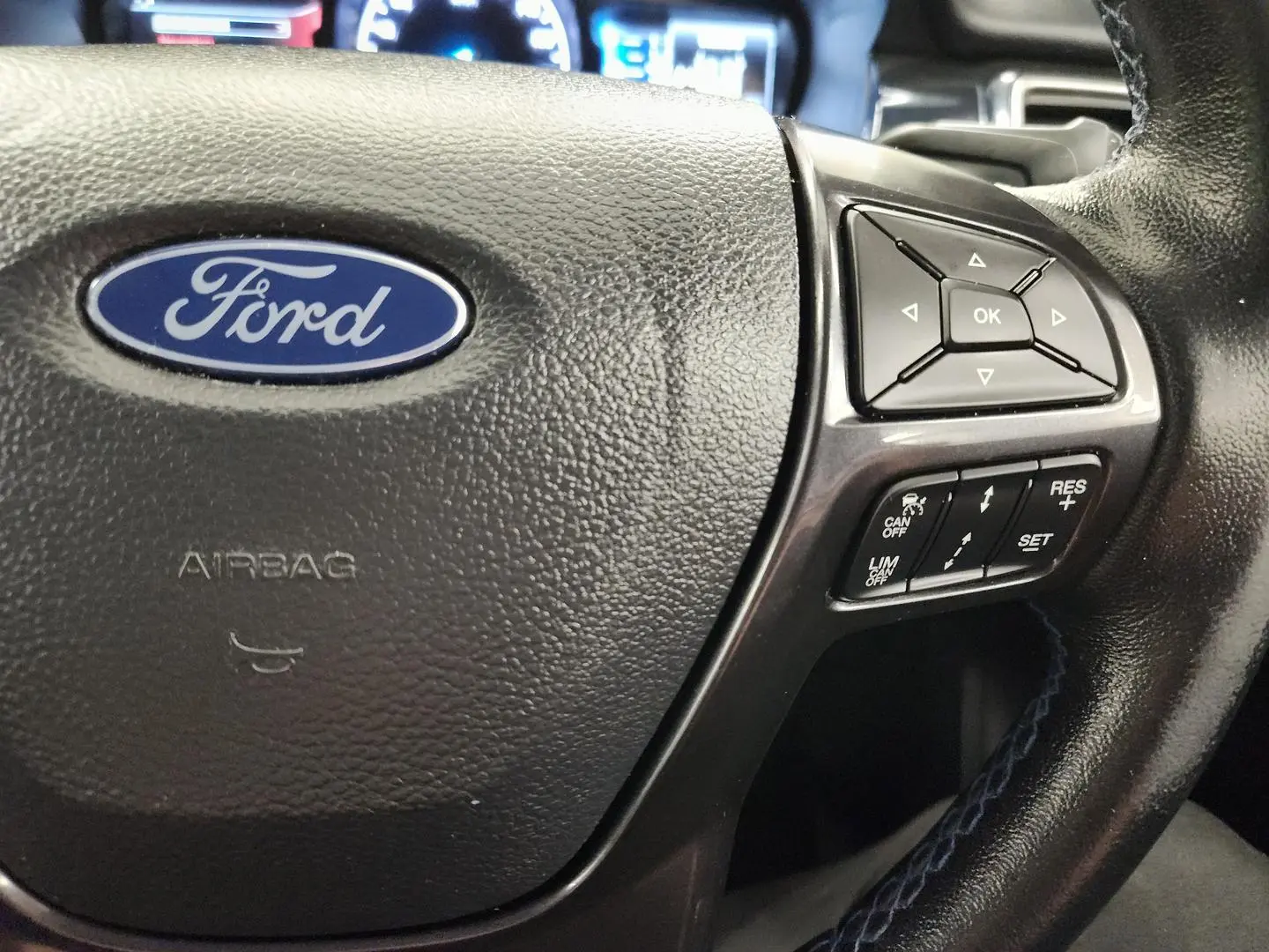 2021 Ford Everest Gallery Image 30