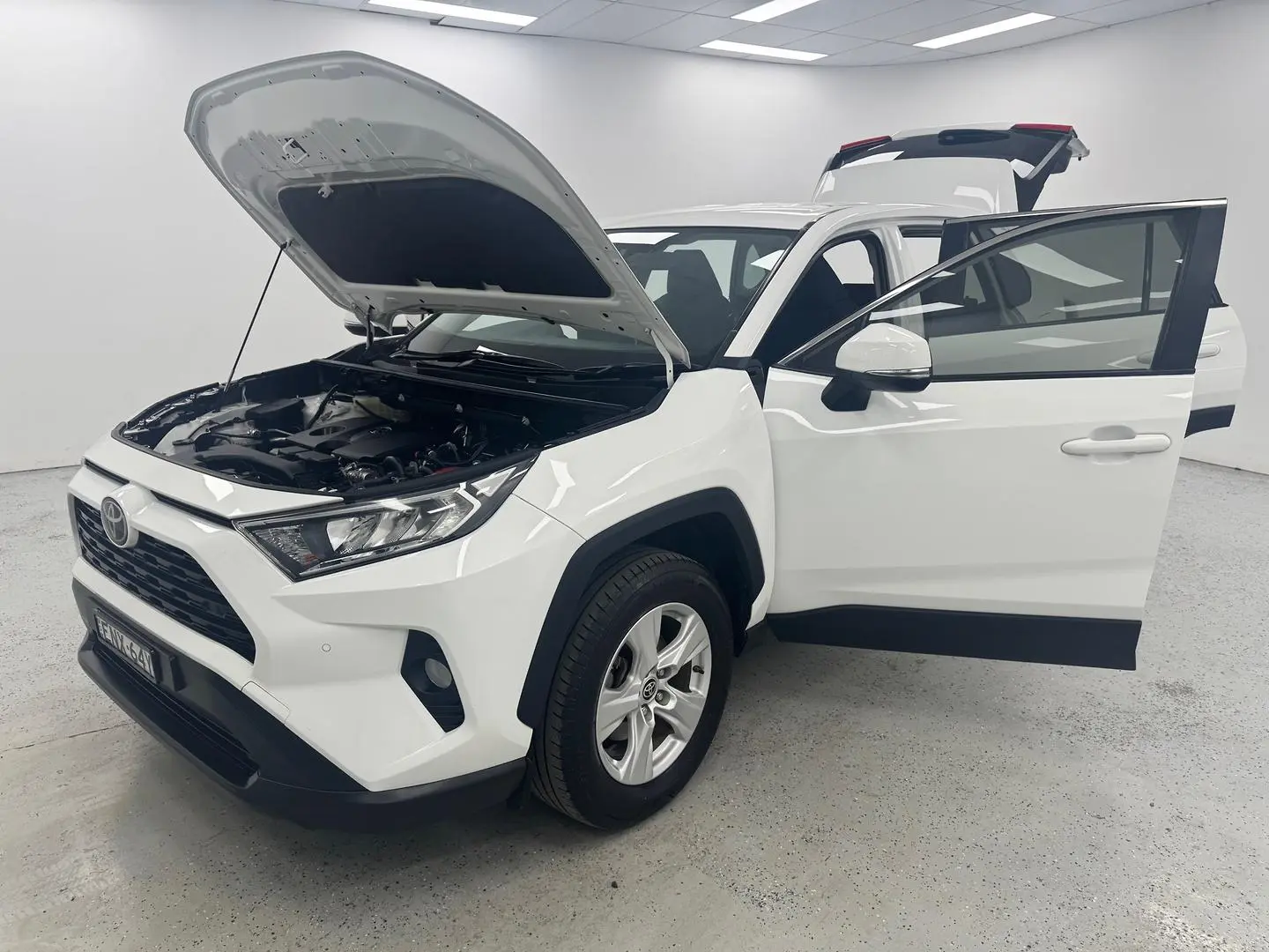 2021 Toyota RAV4 Gallery Image 12