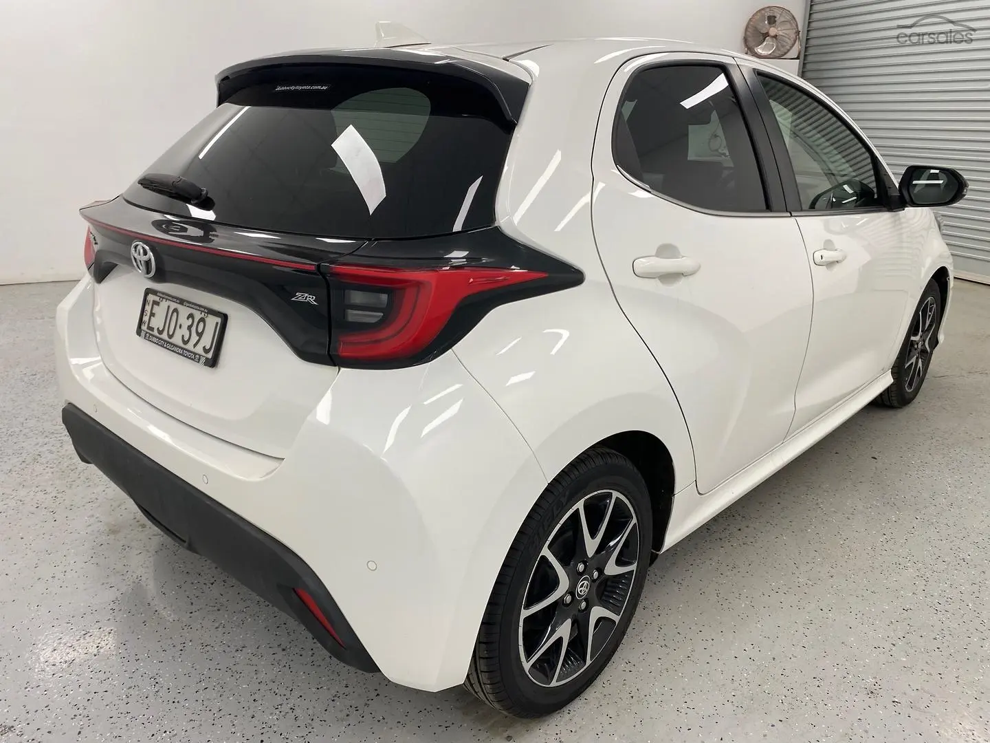 2020 Toyota Yaris Image 3