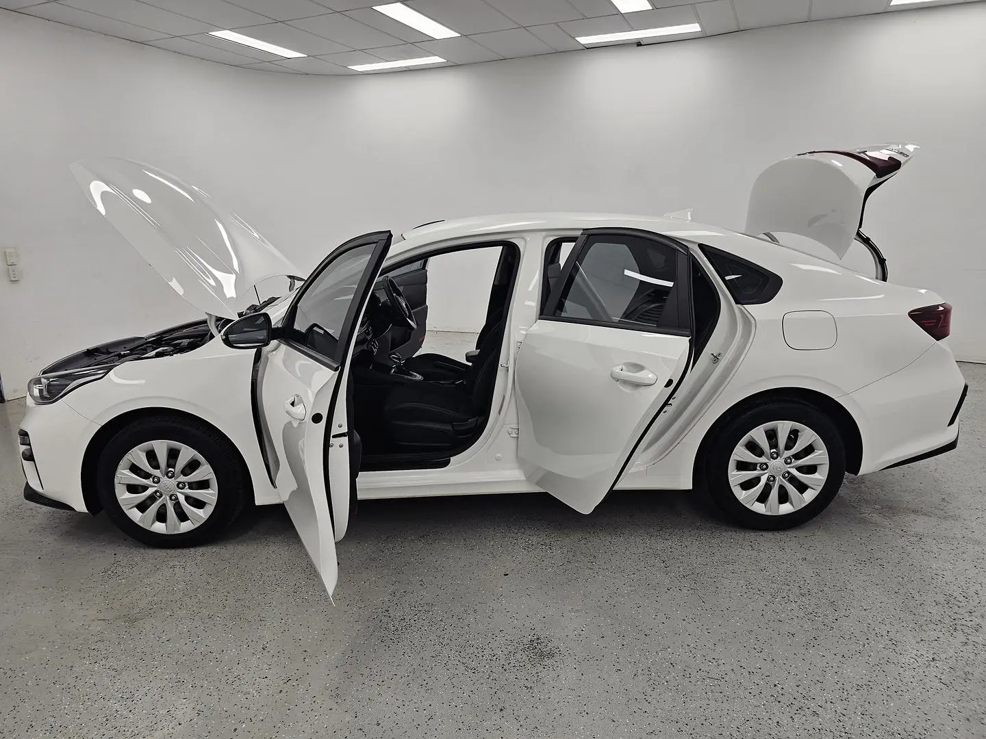 2021 Kia Cerato Gallery Image 10