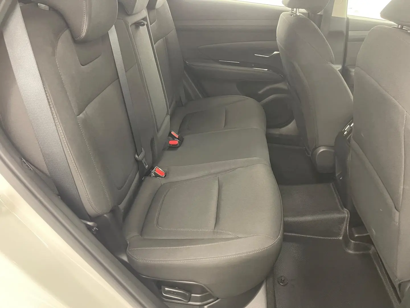 2024 Hyundai Tucson Gallery Image 19