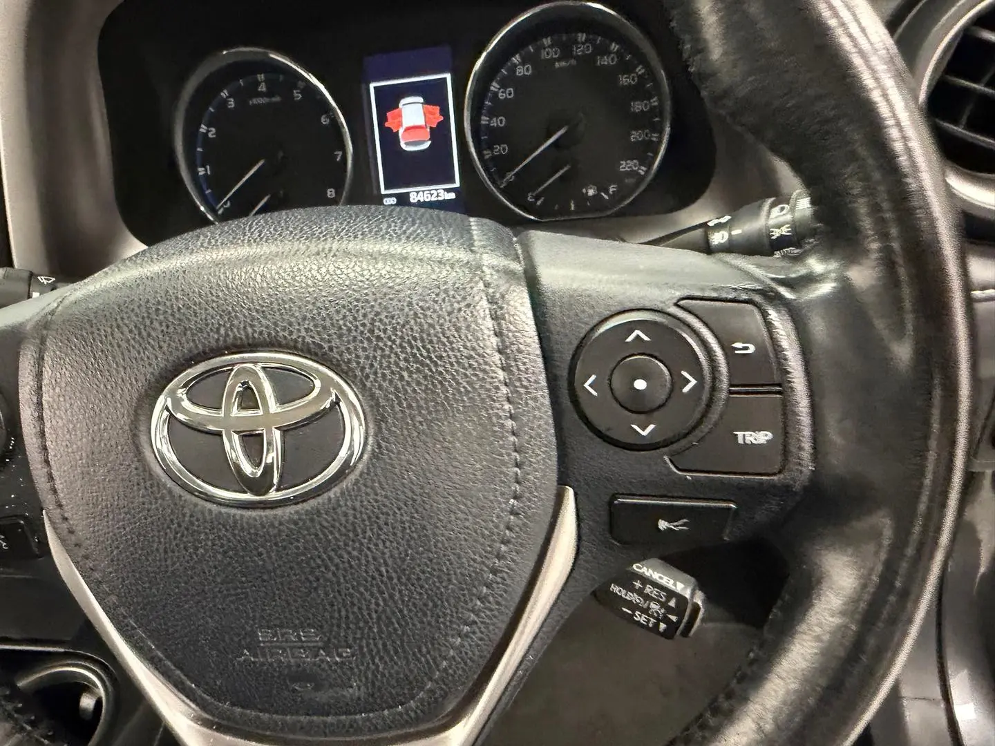 2018 Toyota RAV4 Gallery Image 21