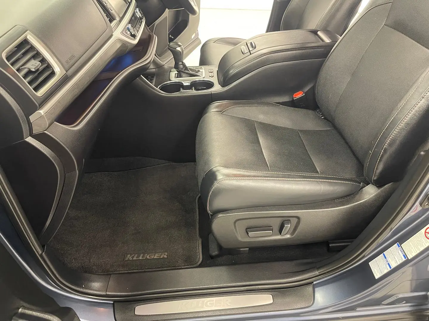 2019 Toyota Kluger Gallery Image 18