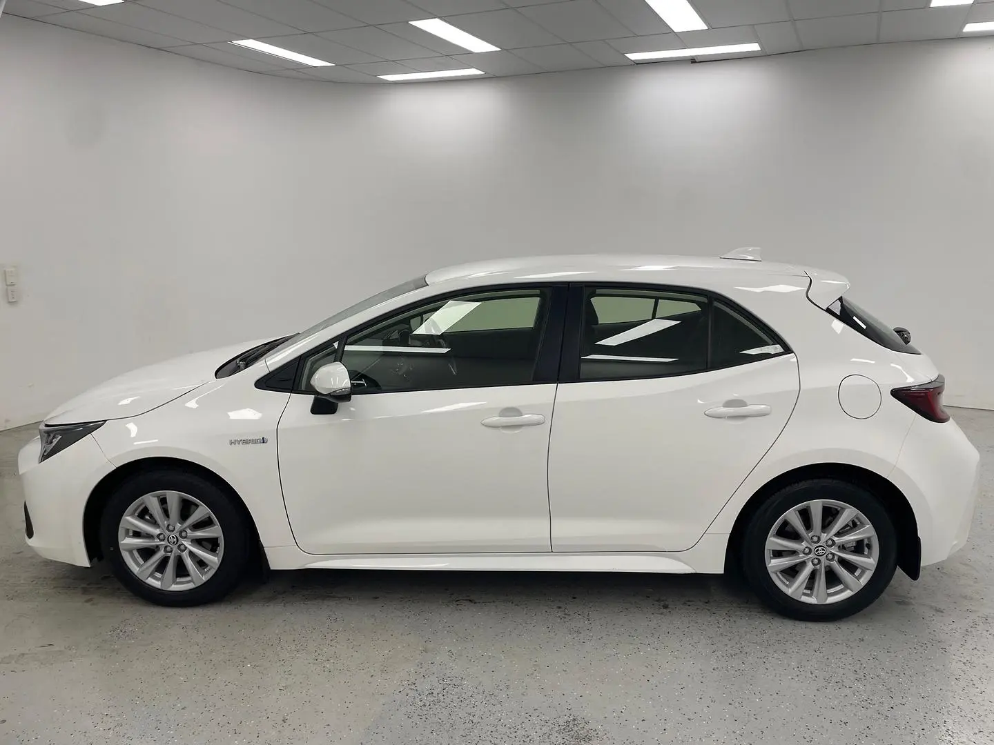 2023 Toyota Corolla Gallery Image 6