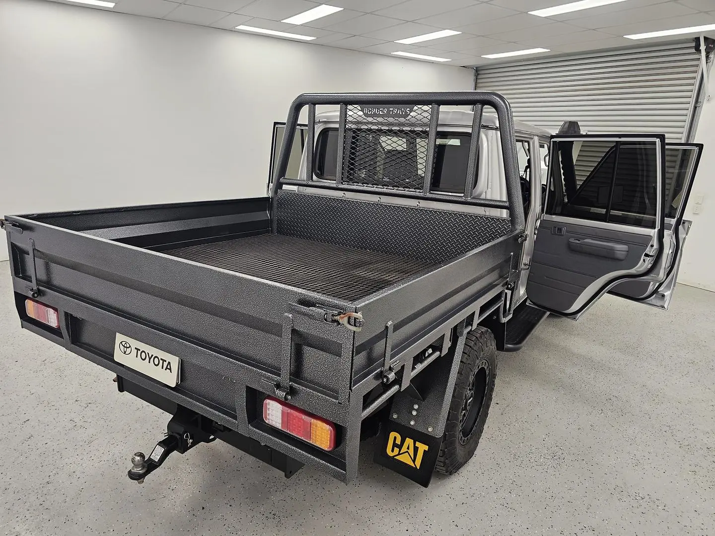 2024 Toyota Landcruiser Gallery Image 18