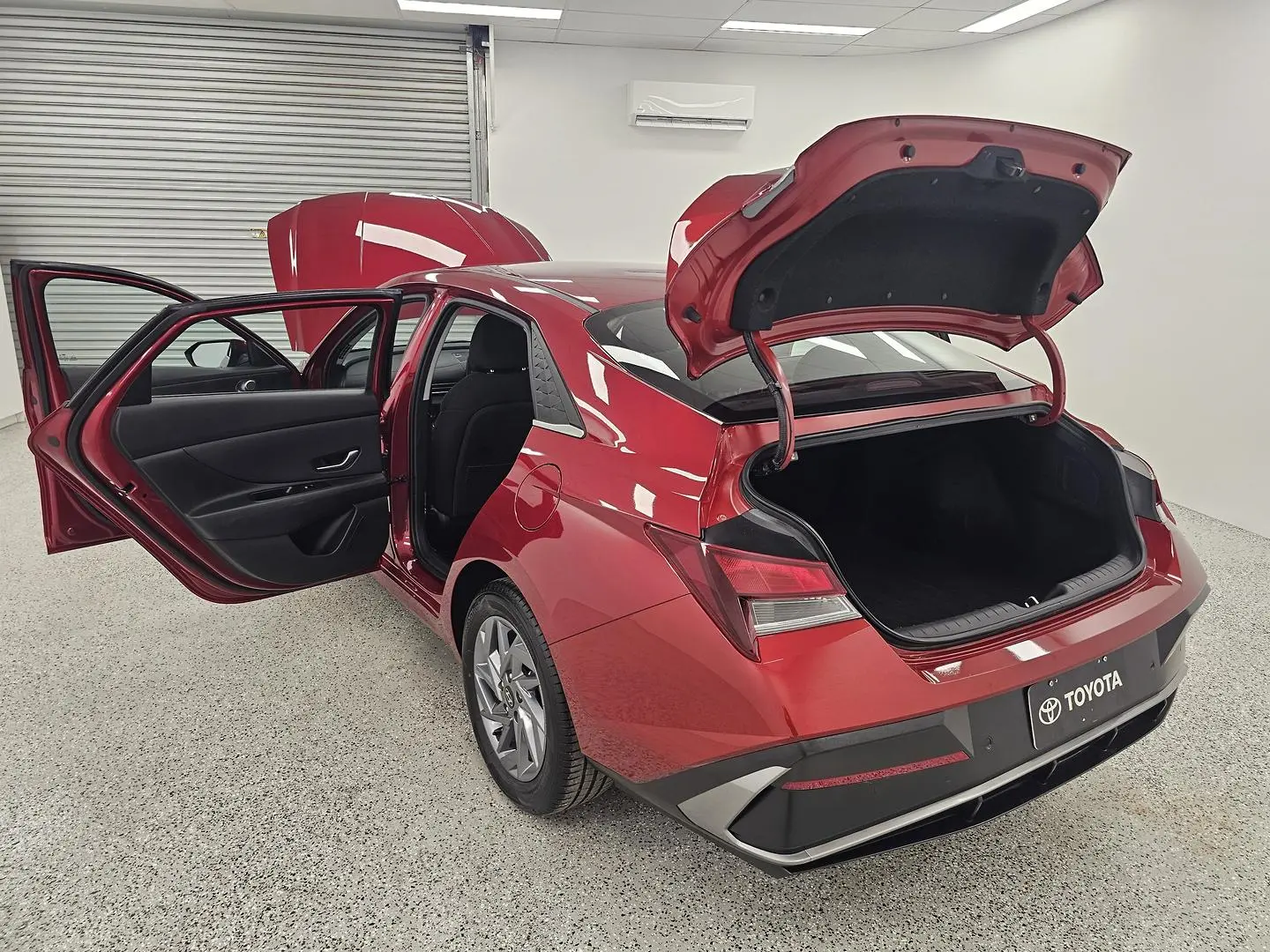 2024 Hyundai i30 Gallery Image 14