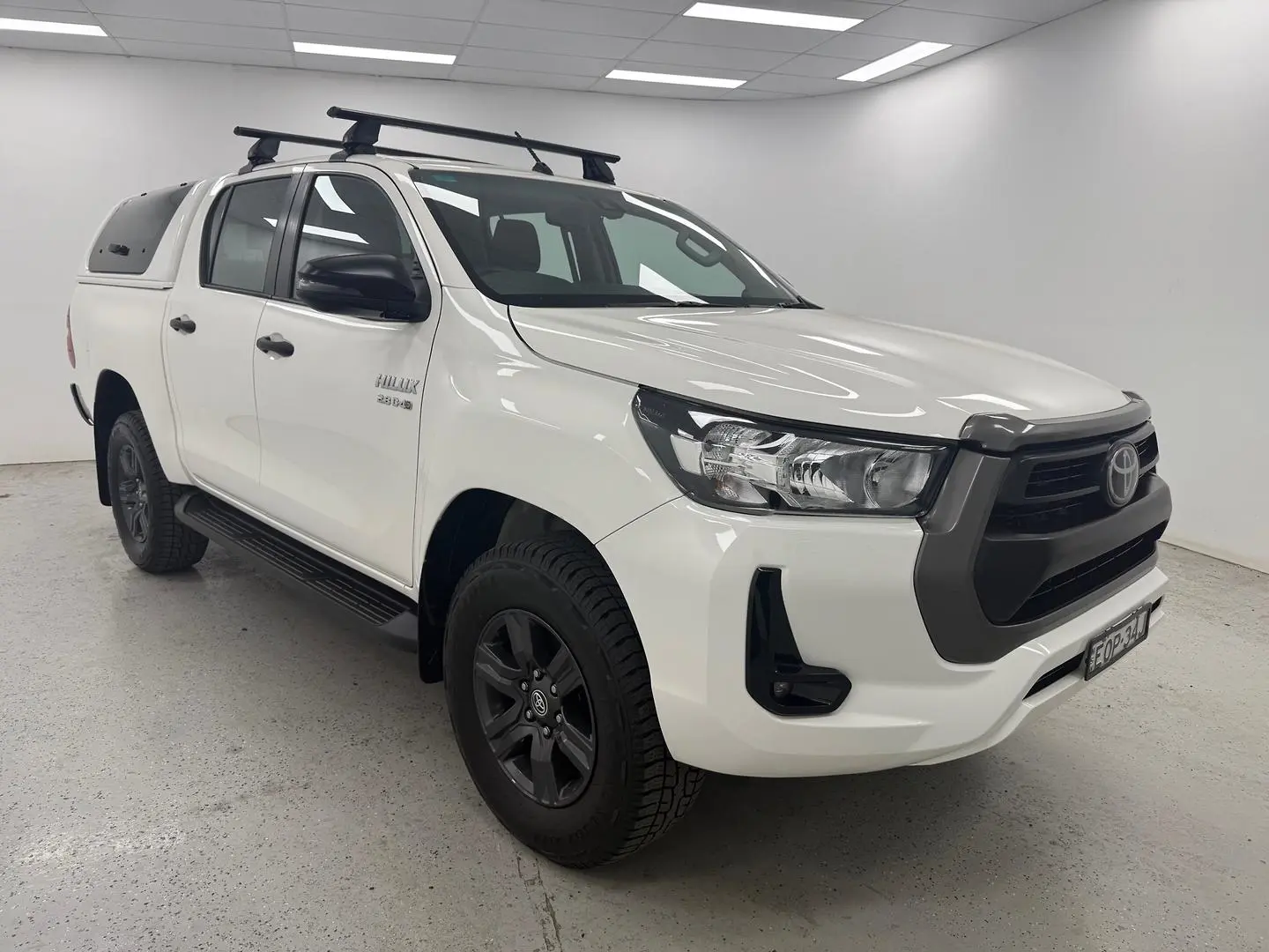 2021 Toyota Hilux Gallery Image 1