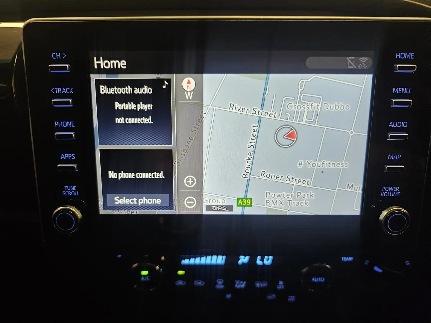 2021 Toyota Hilux Gallery Image 28