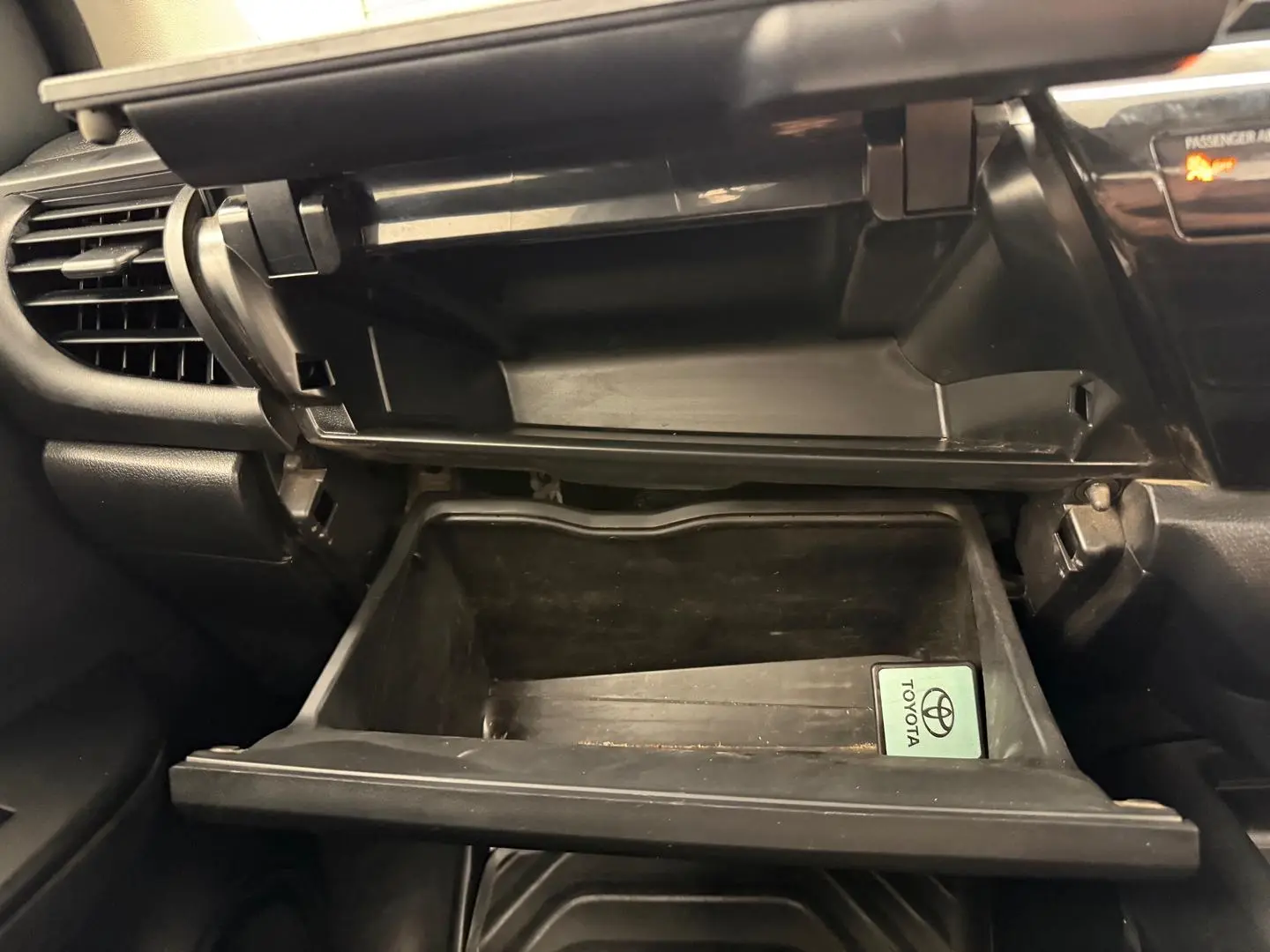 2020 Toyota Hilux Gallery Image 31