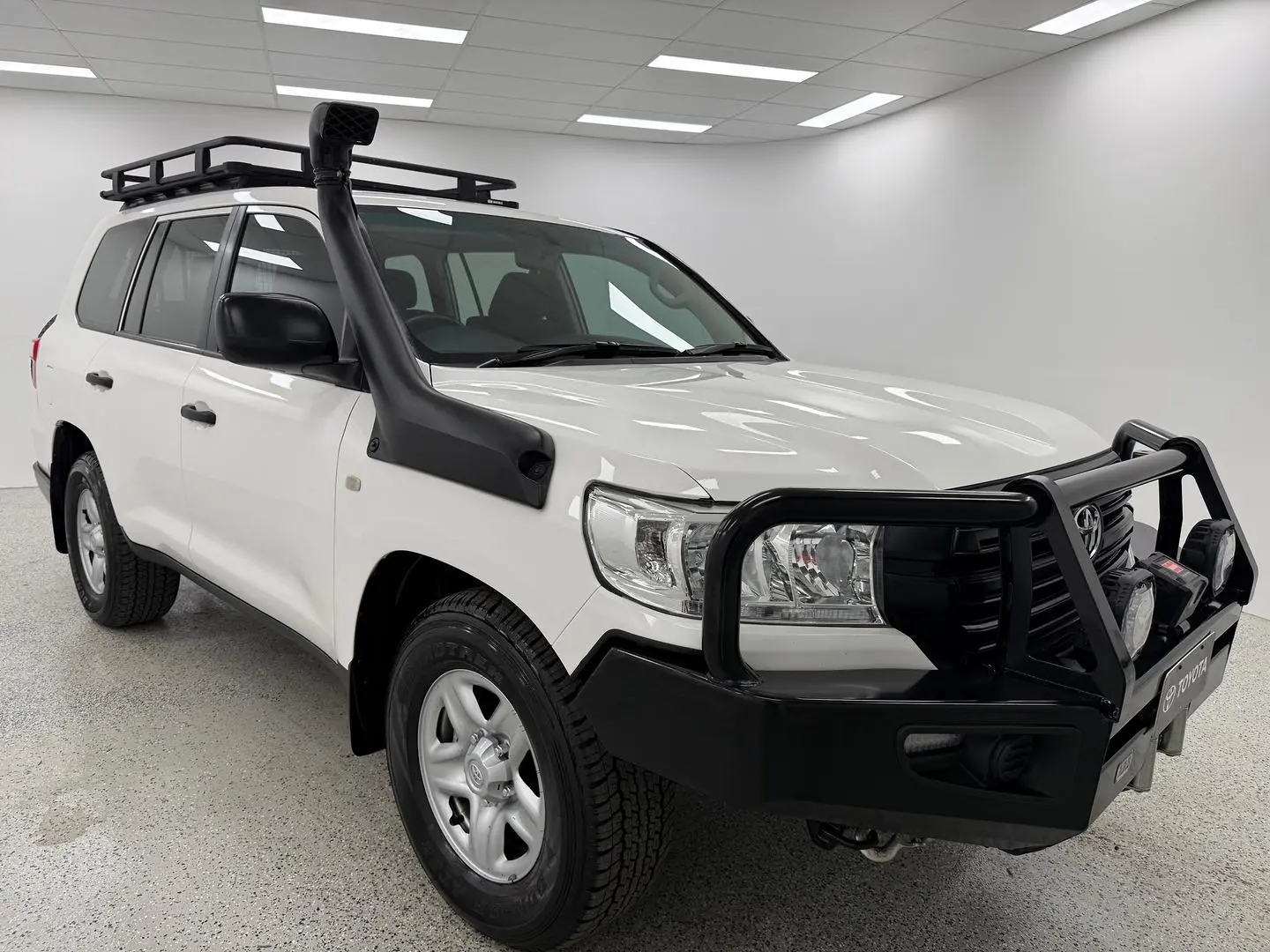 2020 Toyota Landcruiser Image