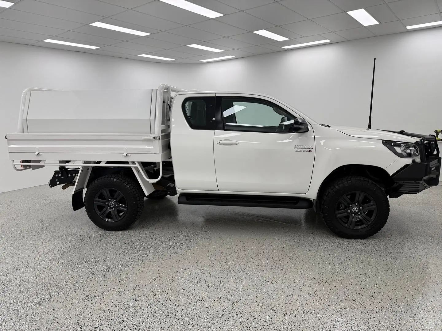 2024 Toyota Hilux Gallery Image 2