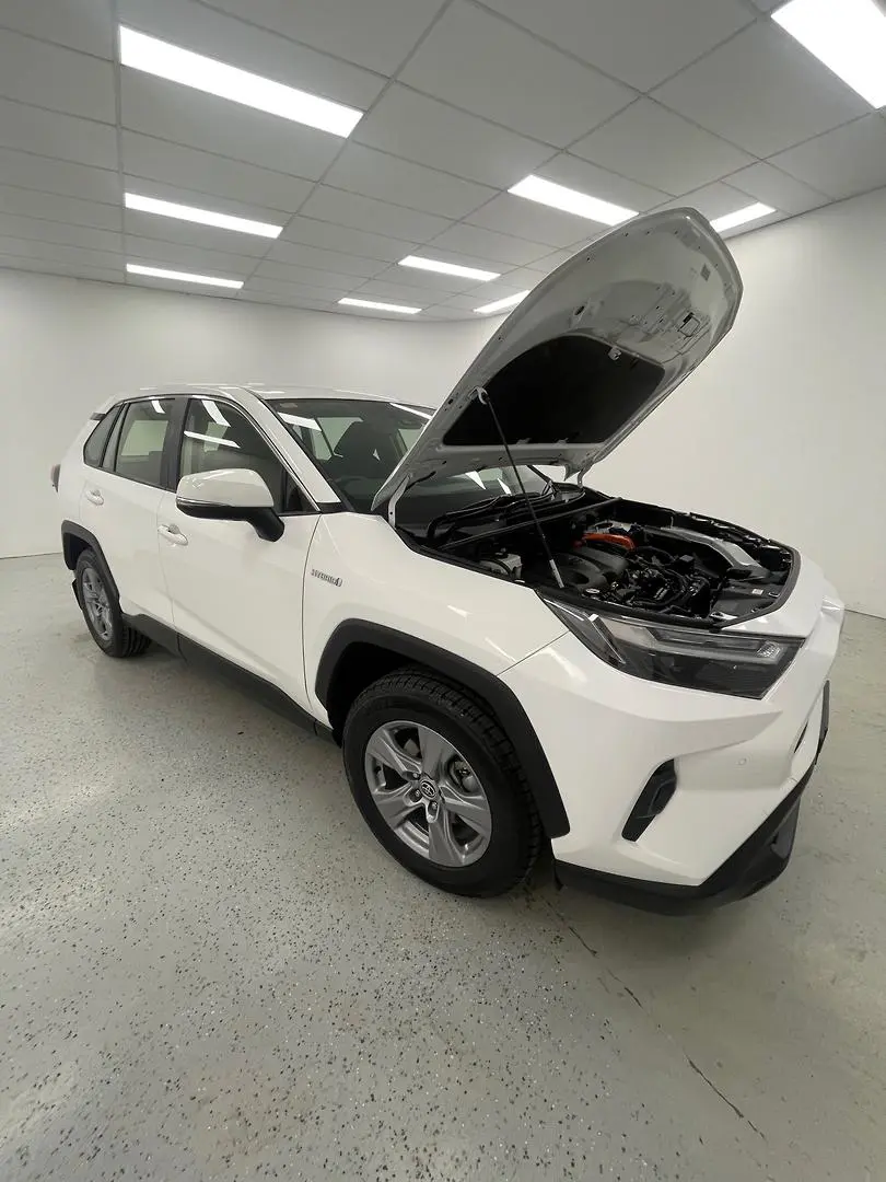 2022 Toyota RAV4 Image 13