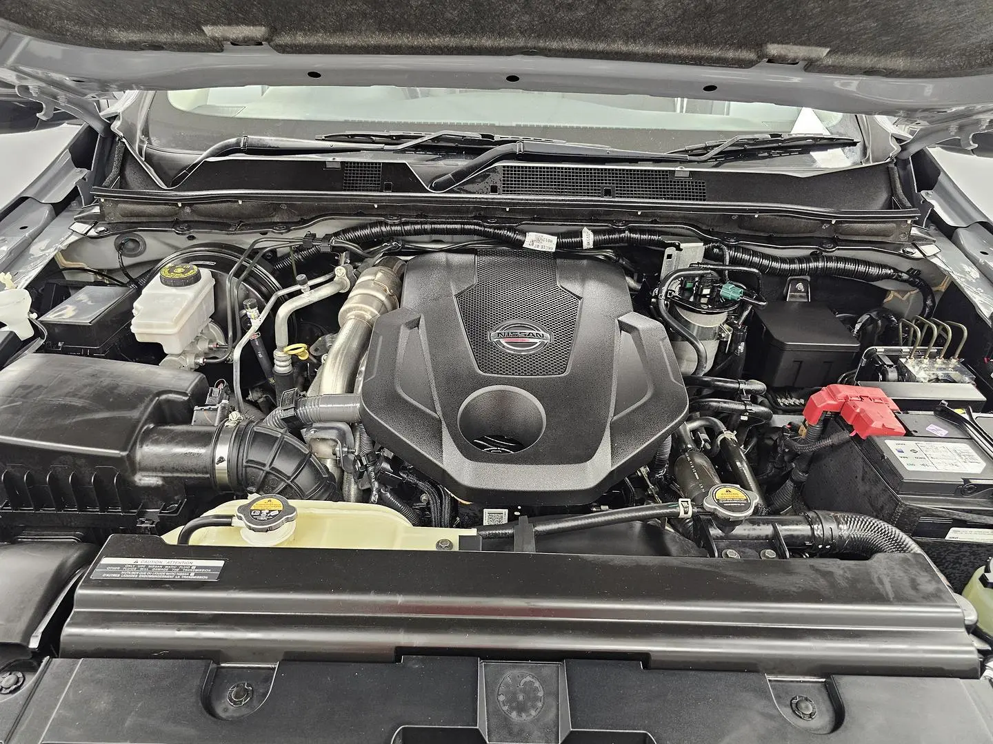 2021 Nissan Navara Gallery Image 25