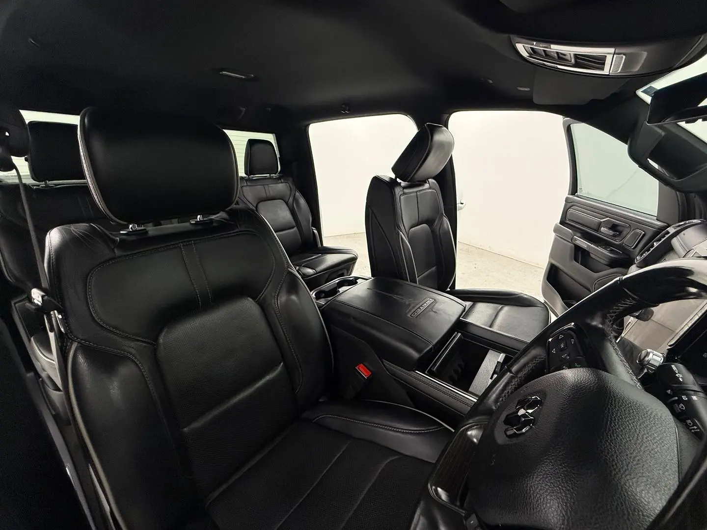 2022 RAM 1500 Gallery Image 21