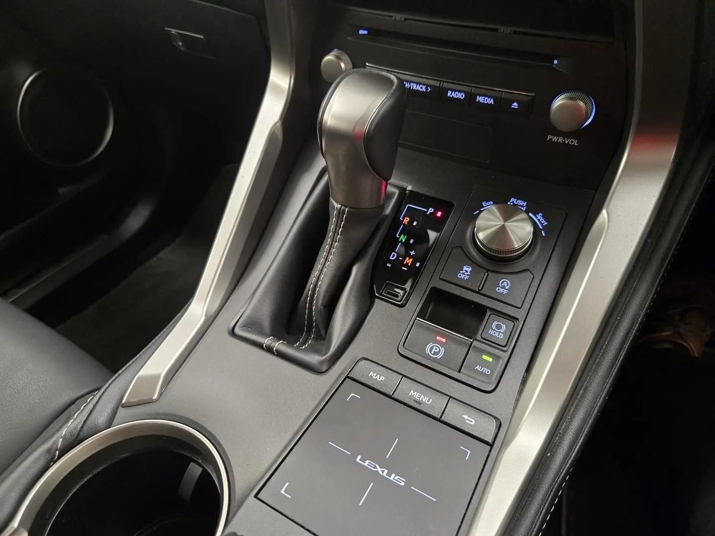 2020 Lexus NX Gallery Image 30