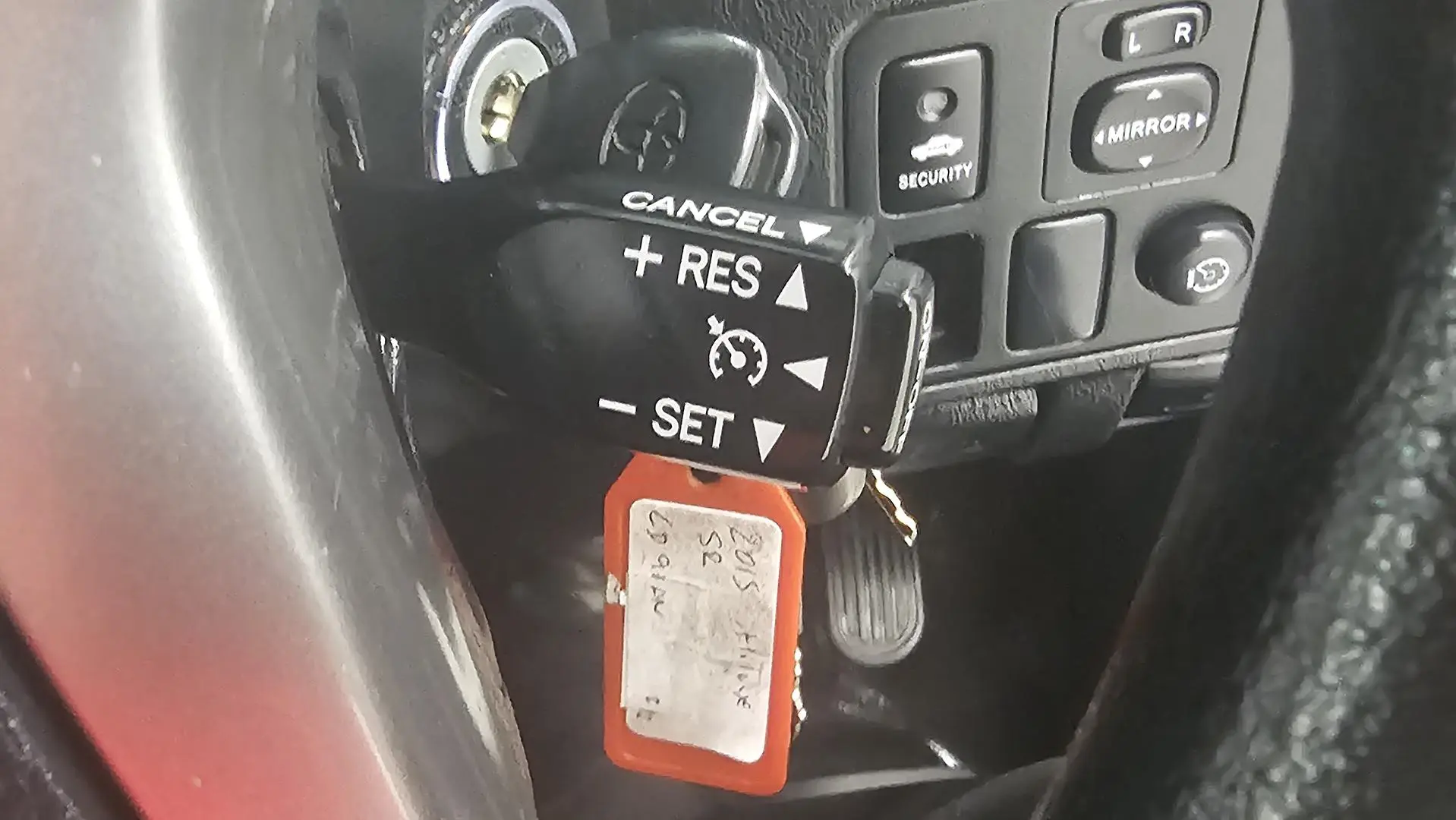 2015 Toyota Hilux Gallery Image 38