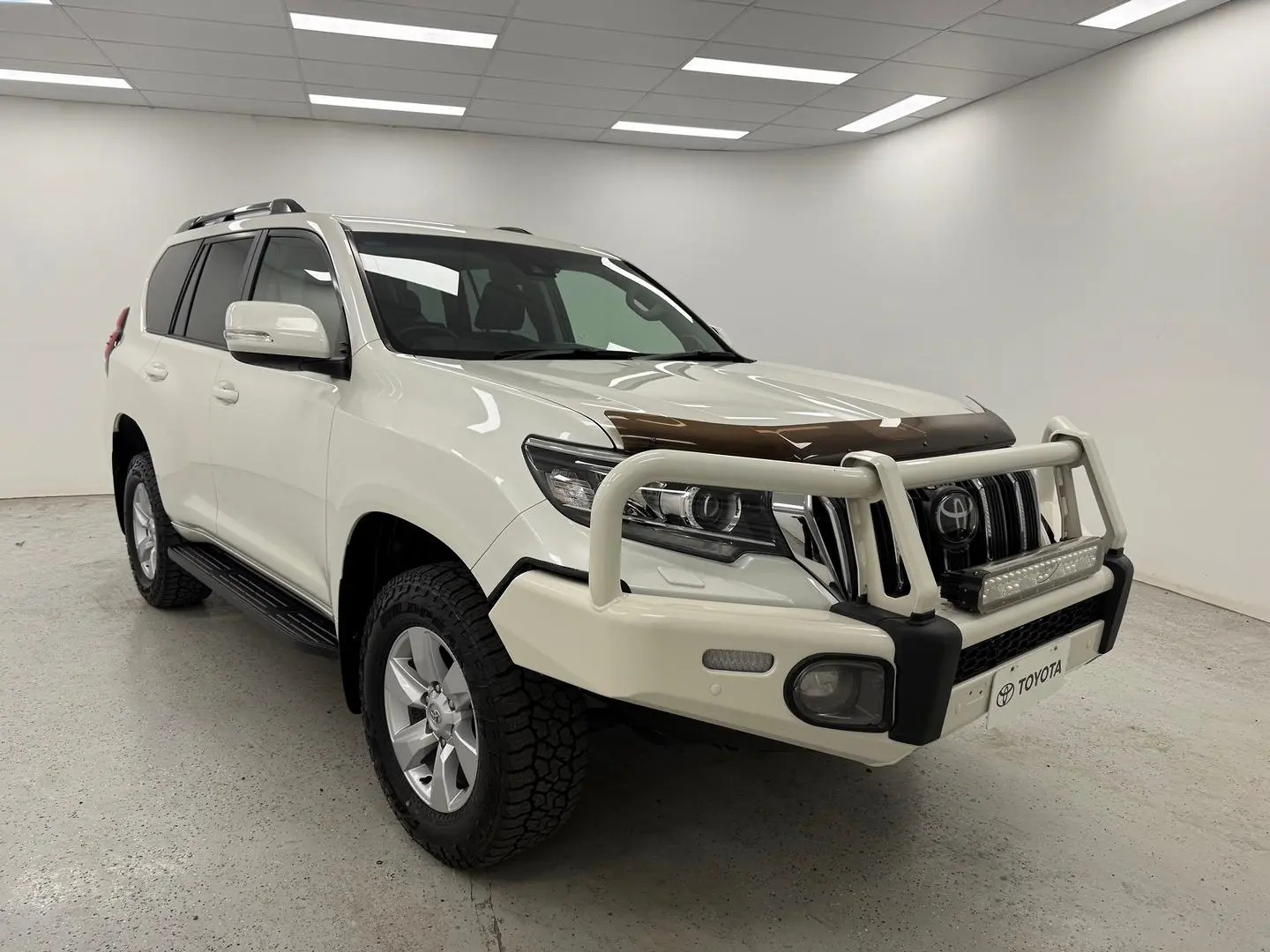 2021 Toyota Landcruiser Prado Gallery Image 1