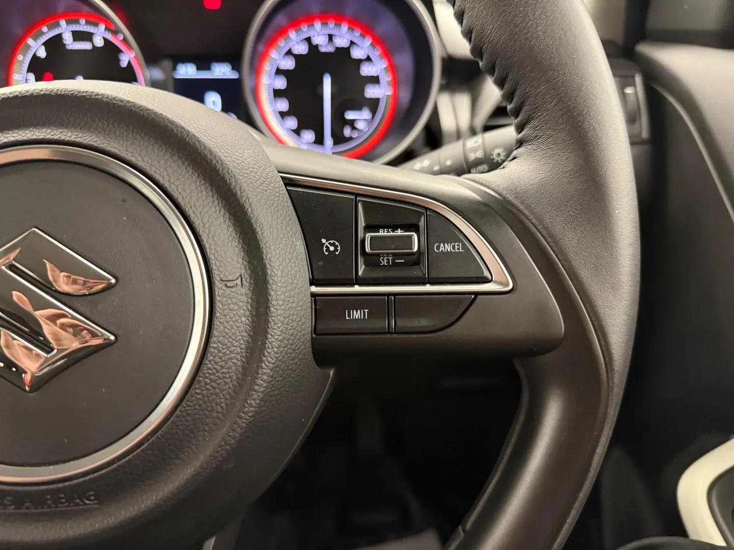 2023 Suzuki Swift Gallery Image 26