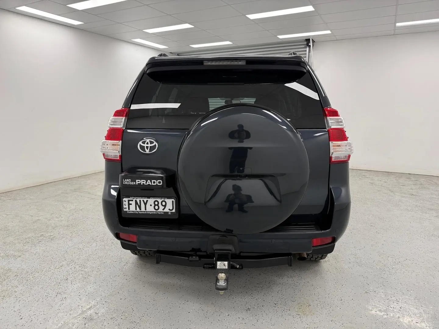 2016 Toyota Landcruiser Prado Gallery Image 4
