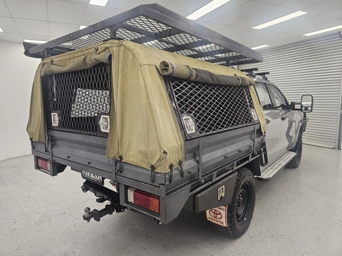 2018 Toyota Hilux Gallery Image 3