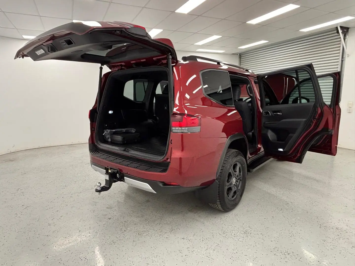 2024 Toyota Landcruiser Gallery Image 10