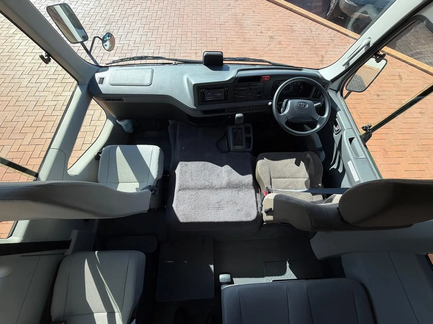 2025 Toyota Coaster Gallery Image 22