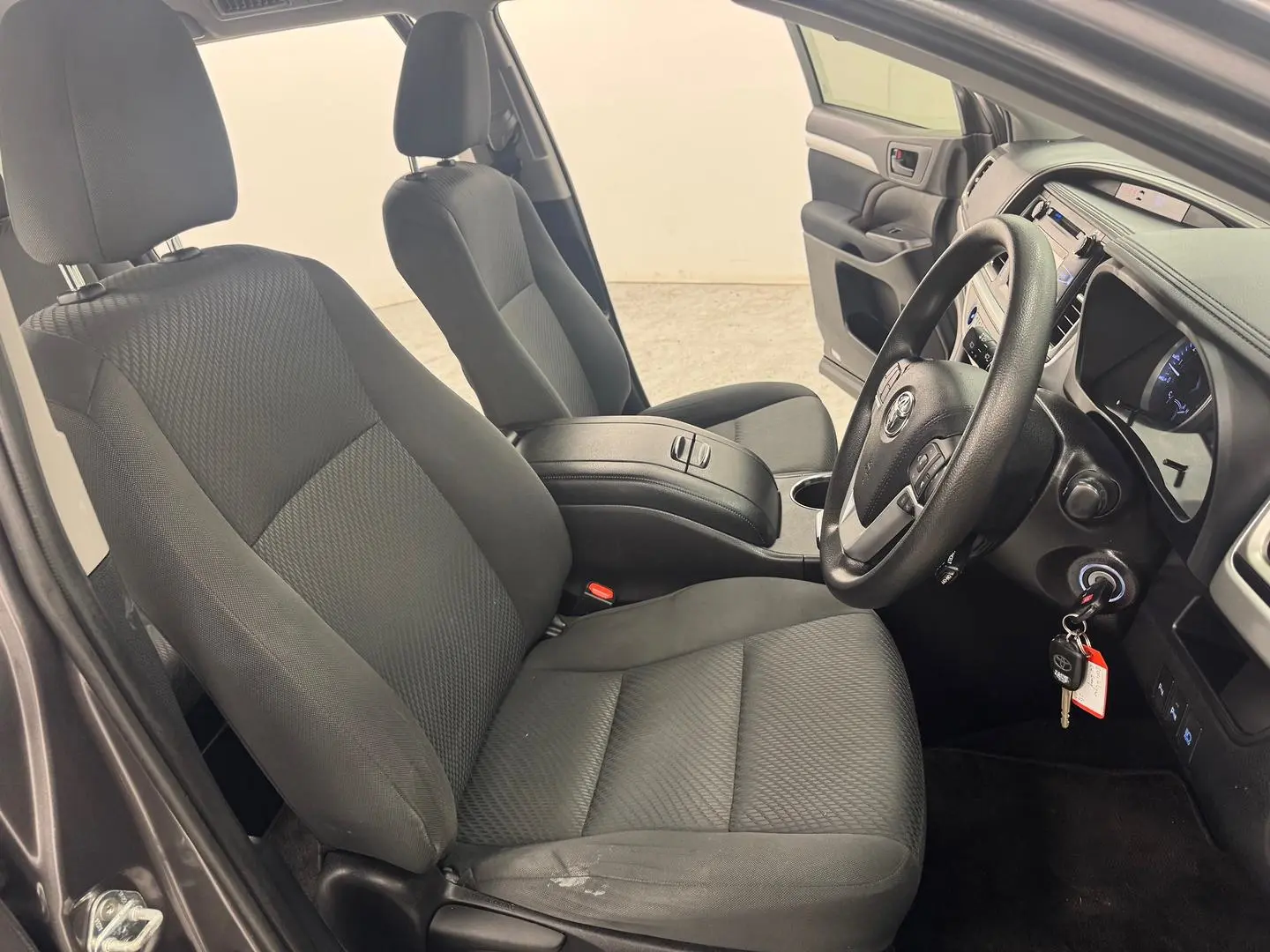 2019 Toyota Kluger Gallery Image 24