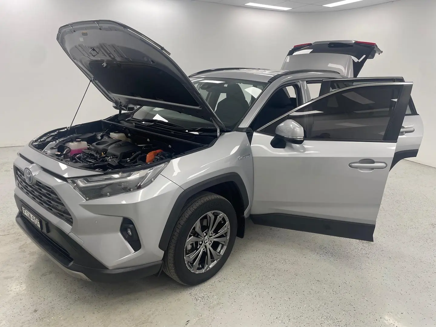 2022 Toyota RAV4 Gallery Image 14
