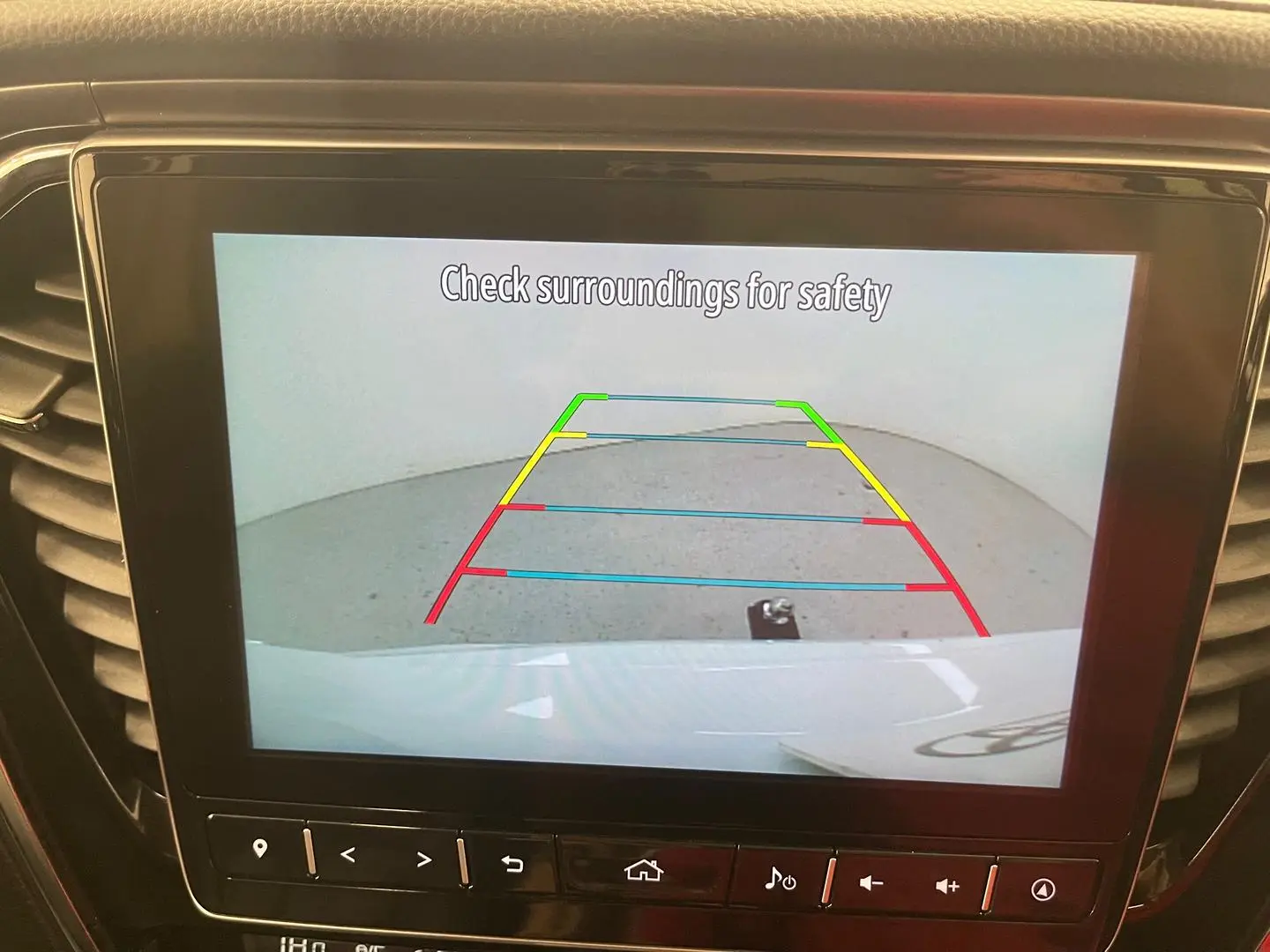 2021 Isuzu MU-X Gallery Image 27