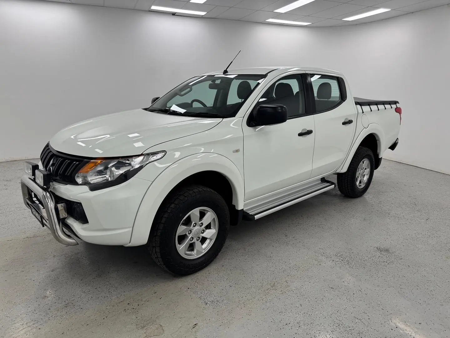 2018 Mitsubishi Triton Gallery Image 7