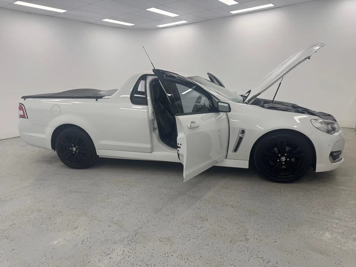 2016 Holden Ute Gallery Image 8