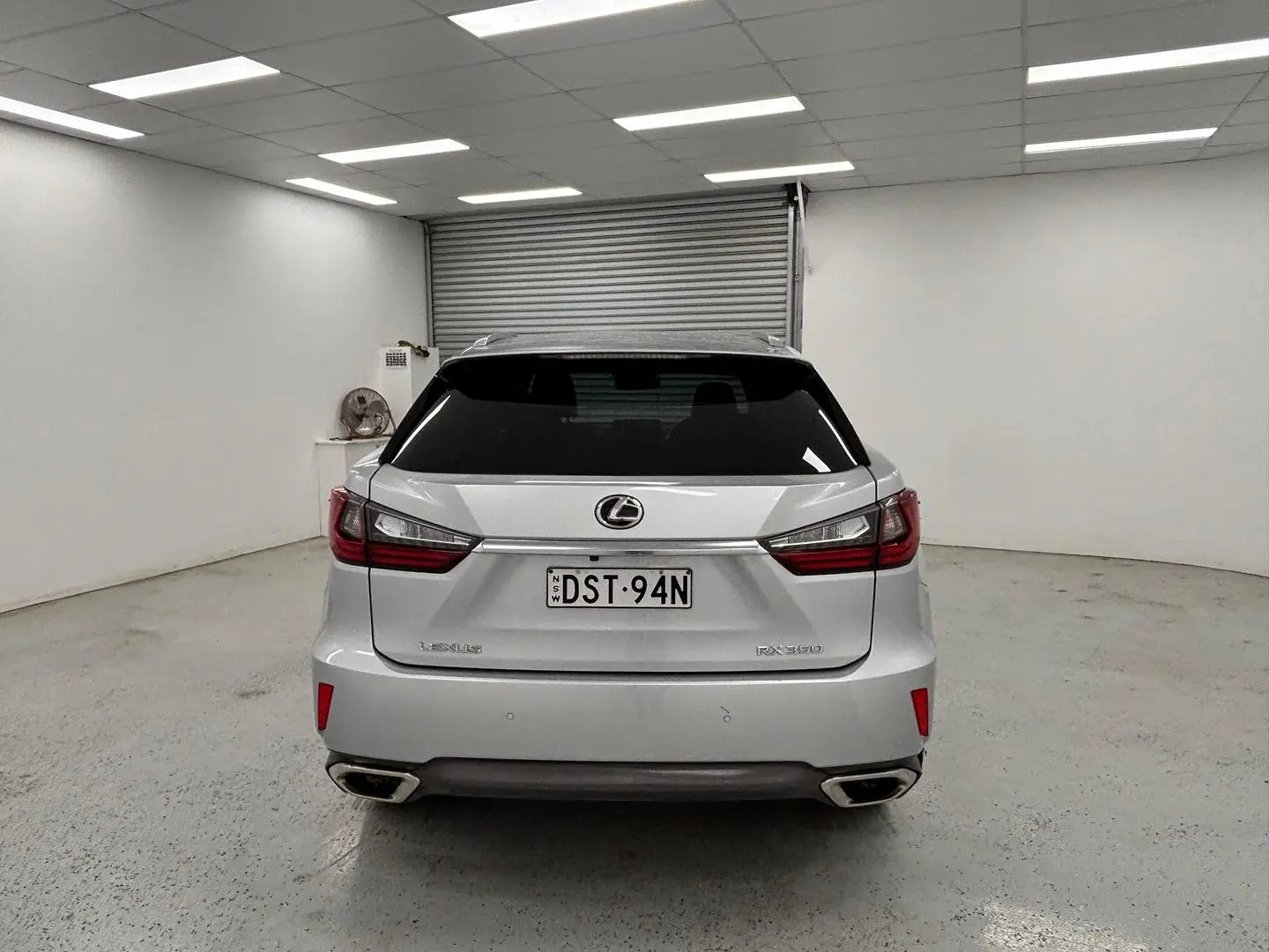 2017 Lexus RX Gallery Image 4