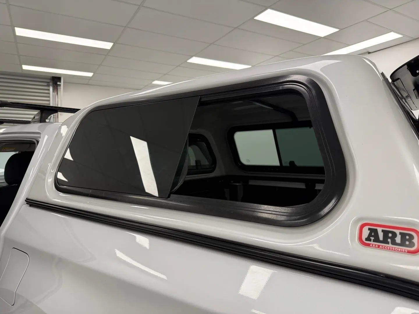 2021 Mitsubishi Triton Gallery Image 12