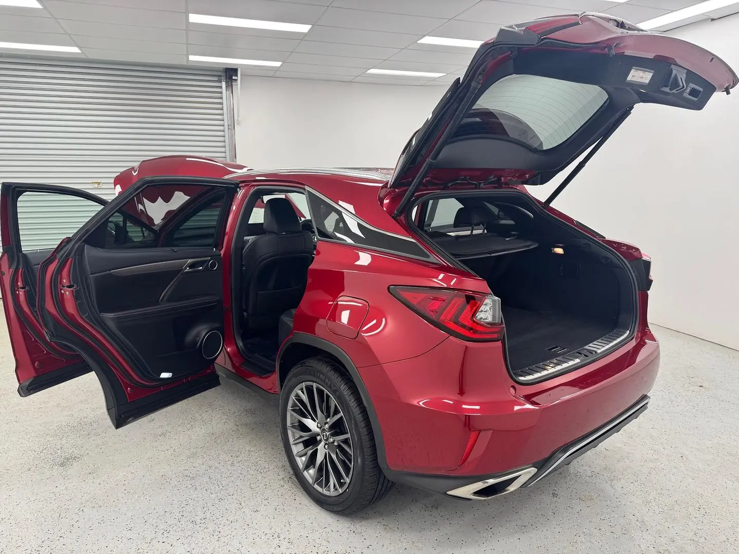 2016 Lexus RX Gallery Image 10