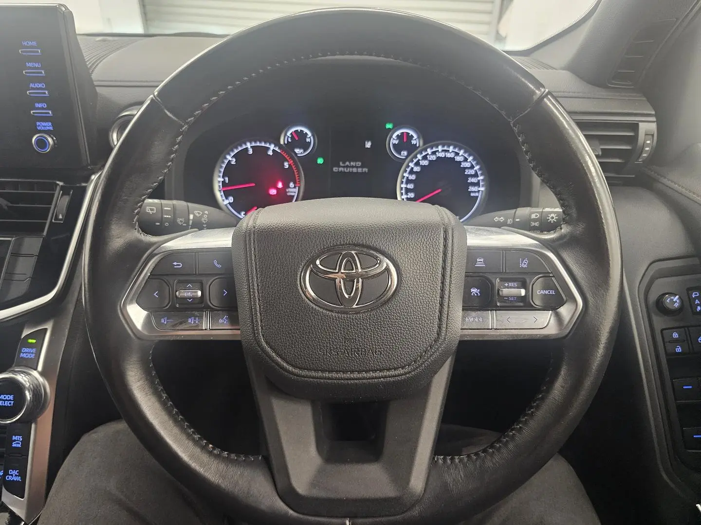 2023 Toyota Landcruiser Gallery Image 29