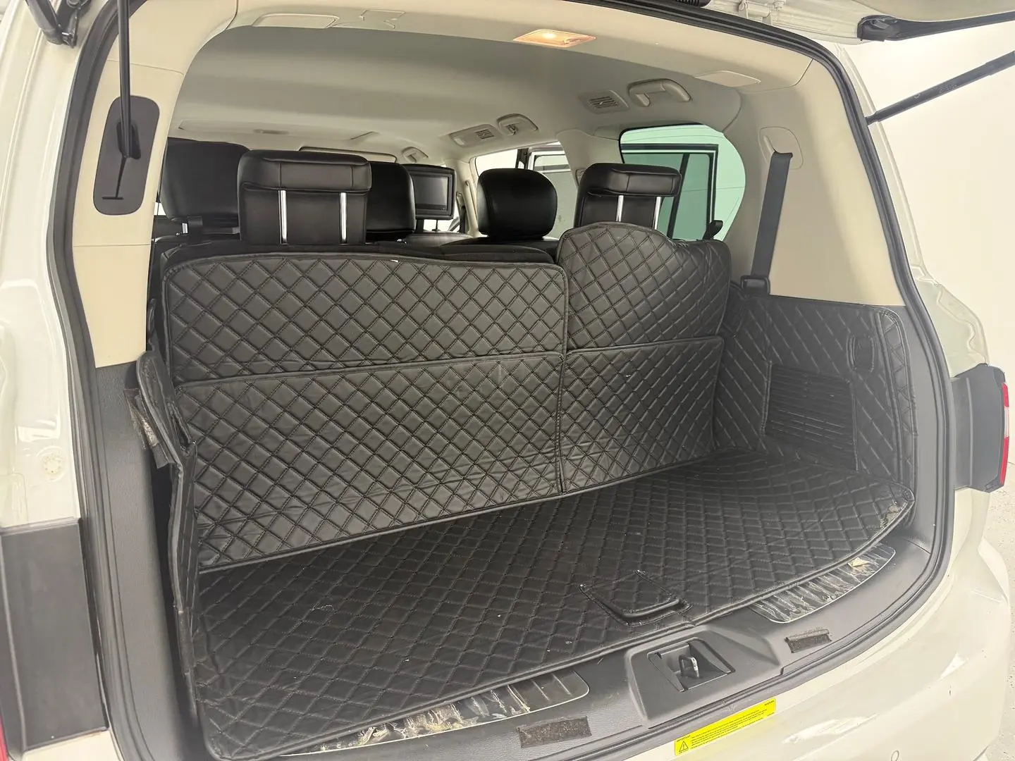 2022 Nissan Patrol Gallery Image 14