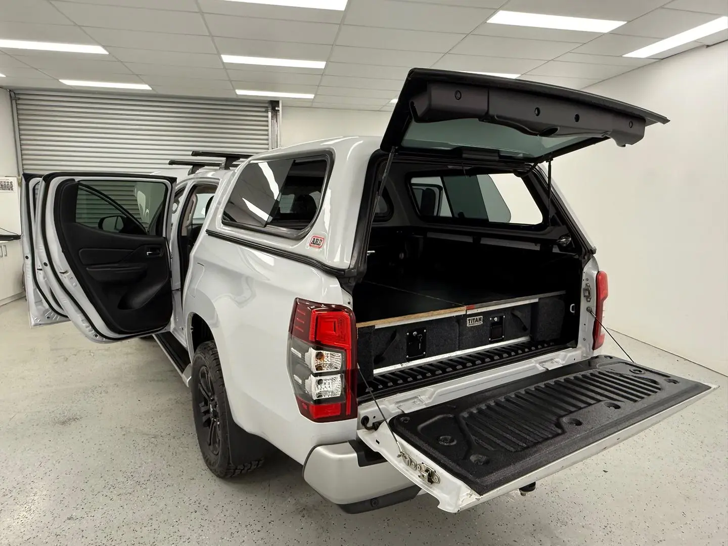 2021 Mitsubishi Triton Gallery Image 13