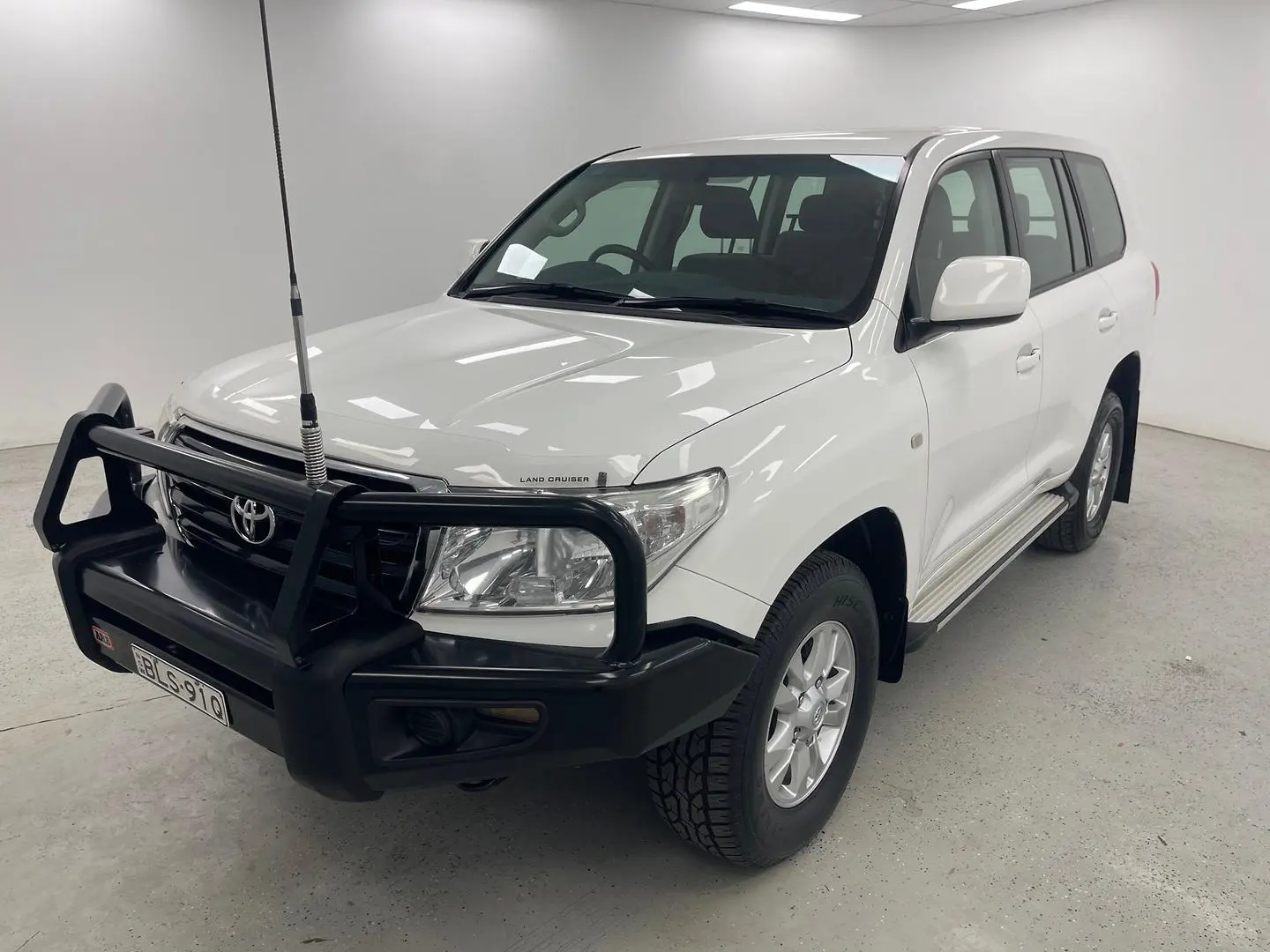 2010 Toyota Landcruiser Gallery Image 7