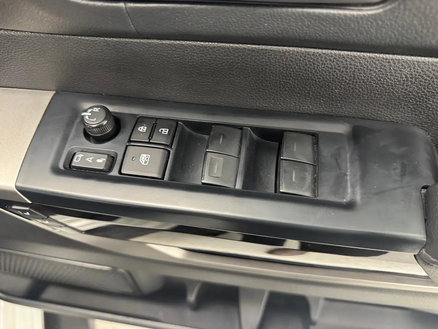 2023 Toyota Tundra Gallery Image 16