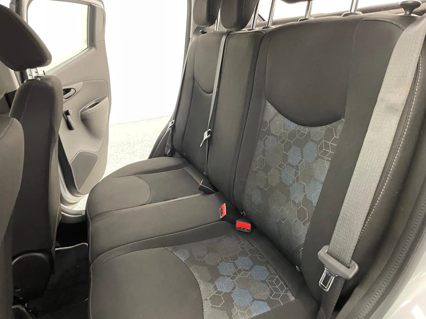 2016 Holden Spark Gallery Image 20