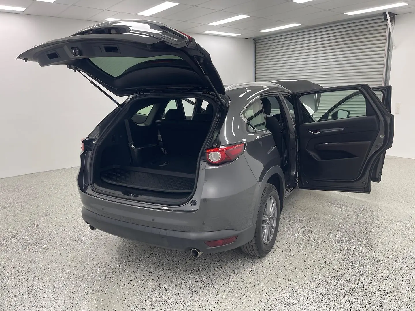 2018 Mazda CX-8 Gallery Image 9